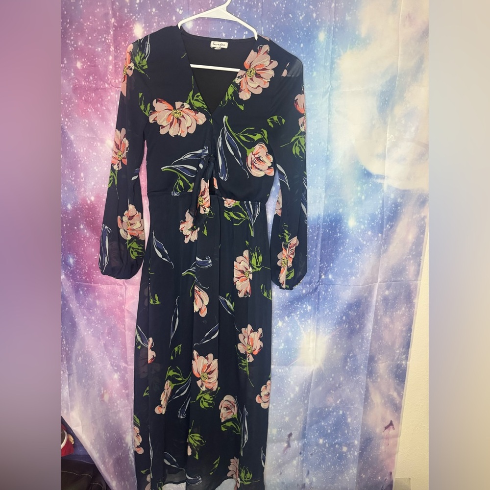 Love fire maxi dress 🛍